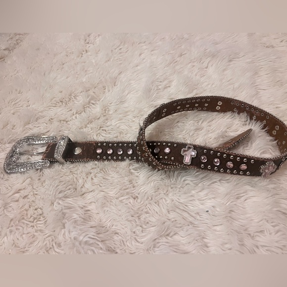 Girls Western Belt with Pink crosses and rhinestones - Picture 3 of 4